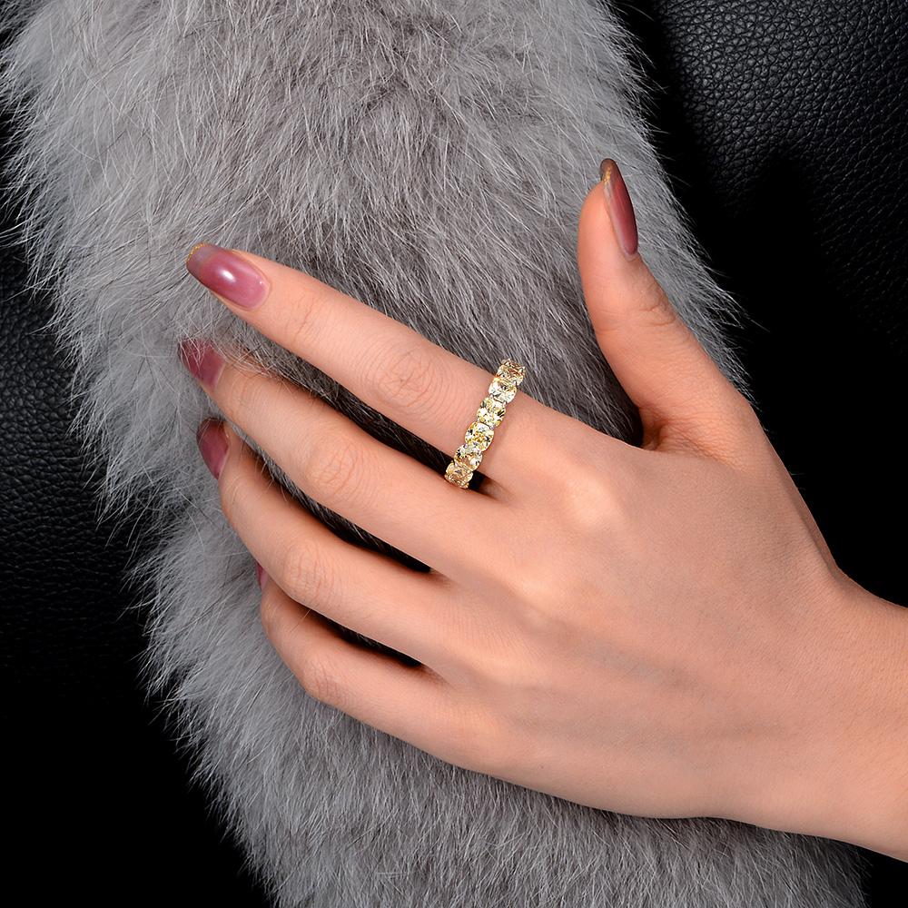 4 Carat Eternity Vivid Yellow Lab-Grown Diamond Brilliant Cut Ring | Best Wedding Ring. A minimalist eternity design perfect for luxurious engagements.