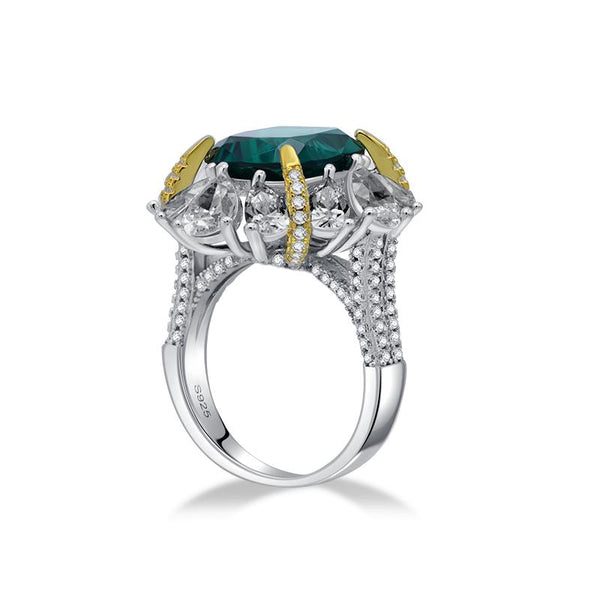 5 carat green emerald halo ring in 925 sterling silver with a vivid green gemstone centerpiece, perfect for engagement and luxury occasions.