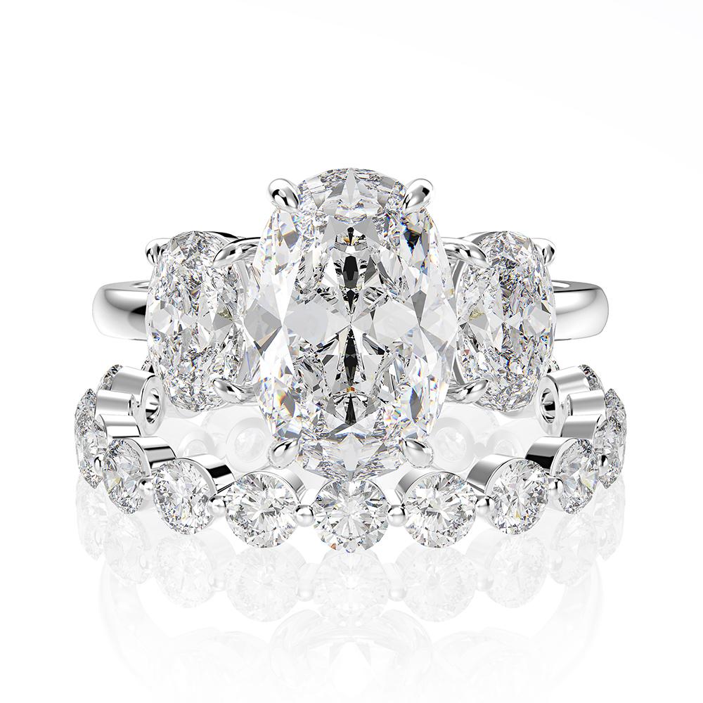 2-carat D color diamond wedding ring set with luxury halo design, perfect for engagement and wedding jewelry.