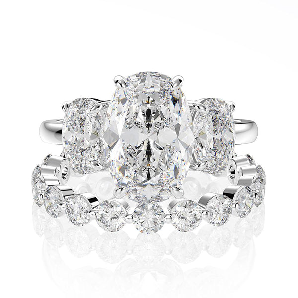 2-carat D color diamond wedding ring set with luxury halo design, perfect for engagement and wedding jewelry.
