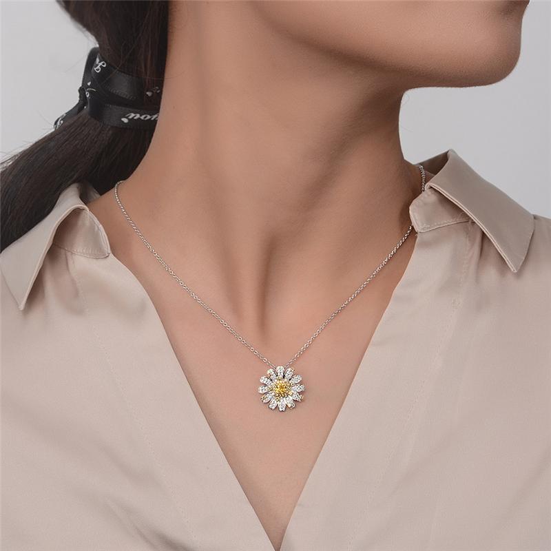 7 Carat Princess Cut Daisy Flower Lab-Grown Diamond Halo Pendant | Brilliant Design for Her